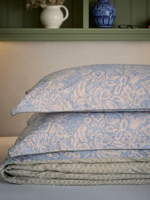 Balmoral Floral Blue 100% Cotton Bedding Set