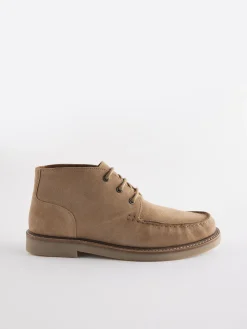 Sand Suede Apron Chukka Boots